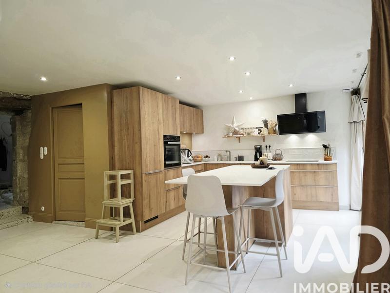 Maison - 171 m² - 5 pièces