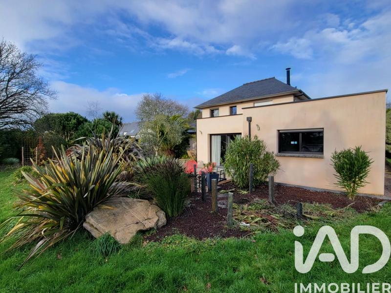 Maison - 200 m² - 5 pièces