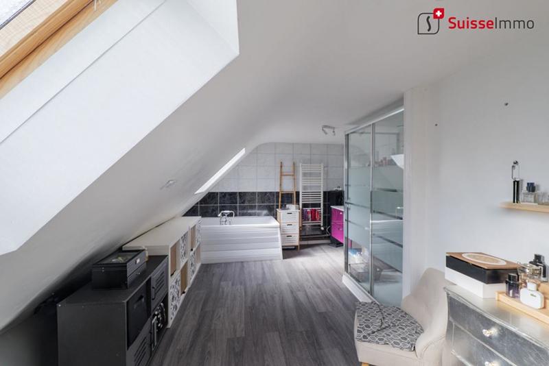 Appartement - 94 m² - 4 pièces