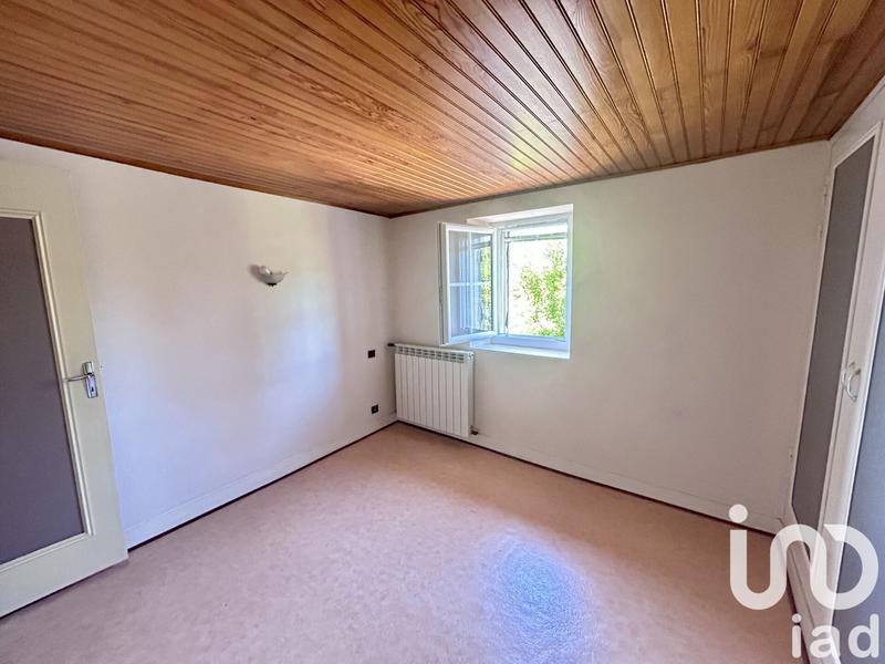 Maison - 215 m² - 8 pièces