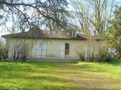 Maison - 110 m² - 4 pièces