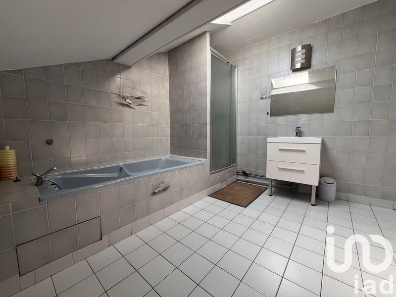 Maison - 145 m² - 7 pièces