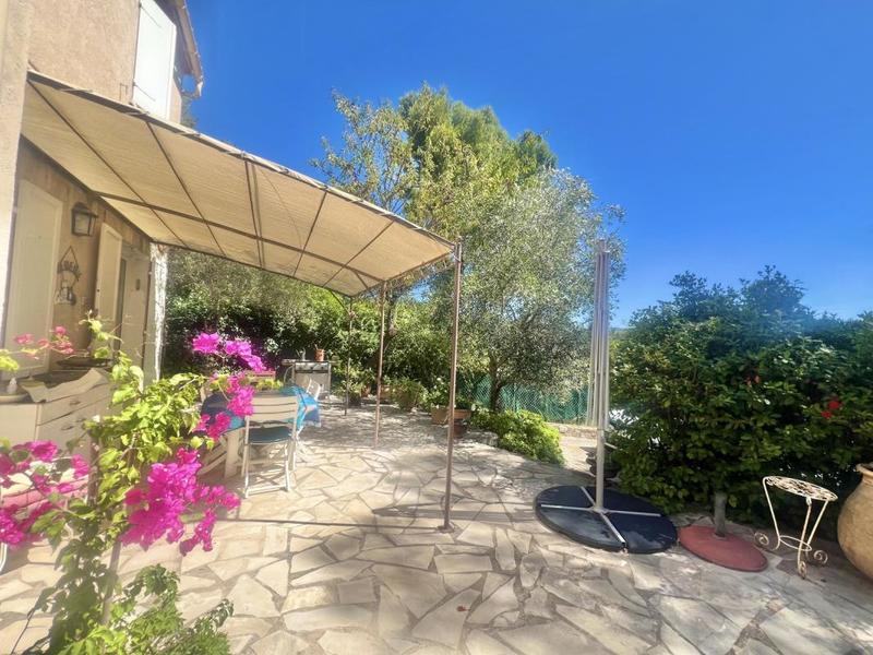 Villa - 195 m² - 7 pièces