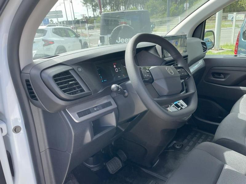 Citroën Jumpy 26 667 € Ht - 32% déja déduit Nouveau 3 places 2.0 Bhdi 145 Boite automatique identique trafic expert