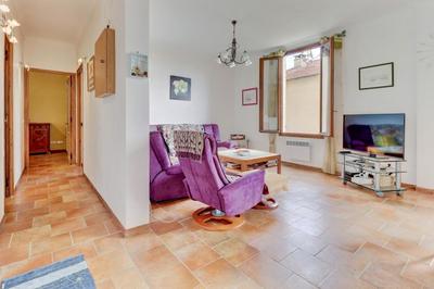 Appartement - 83 m² - 3 pièces