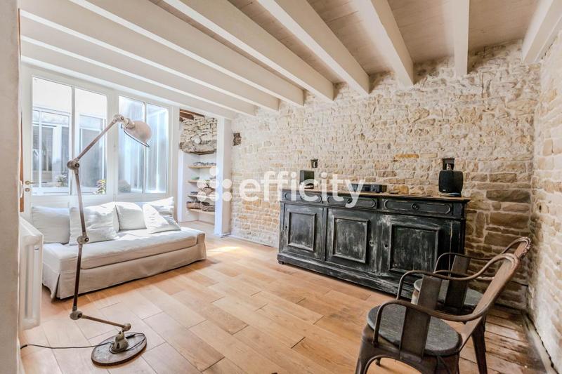 Maison - 192 m² - 9 pièces