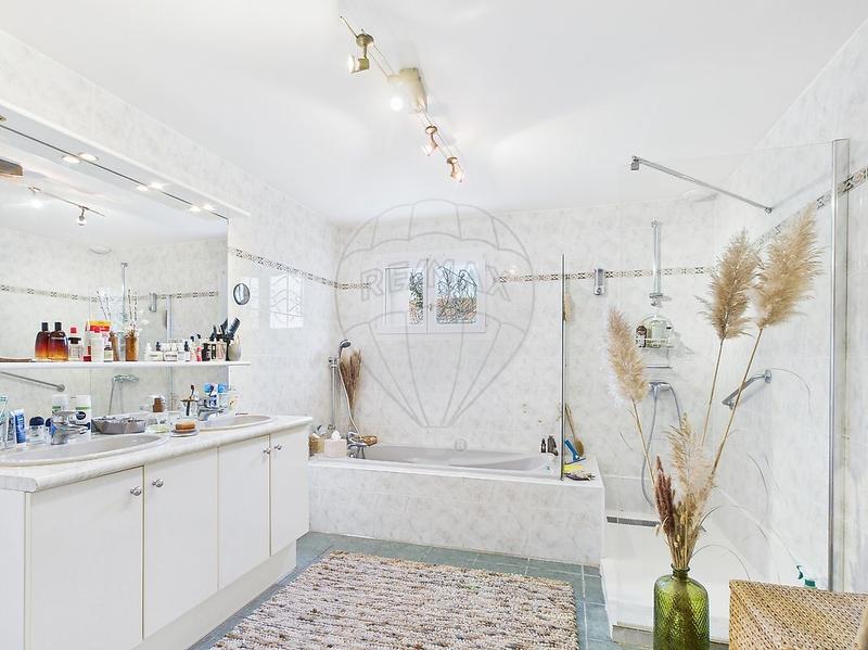 Villa - 185 m² - 5 pièces