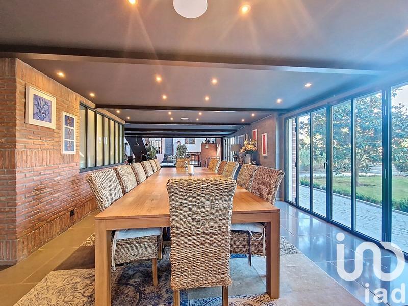 Maison de maîtres - 750 m² - 14 pièces