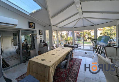 Viager - Maison traditionnelle - 170 m² - 5 pièces