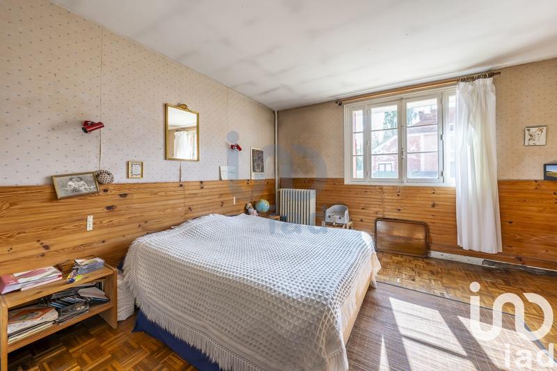 Maison - 257 m² - 8 pièces