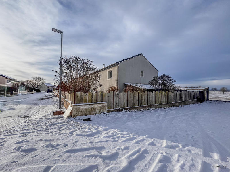 Maison - 150 m² - 7 pièces