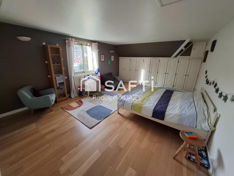 Villa - 203 m² - 7 pièces