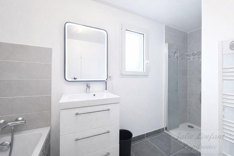 Maison - 102 m² - 4 pièces