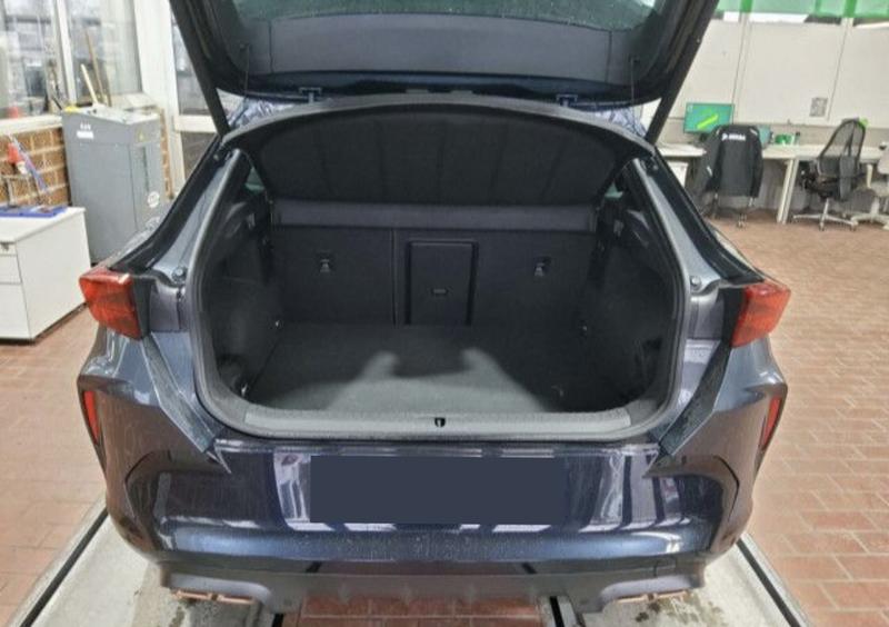 Cupra Formentor Vz 272 Hybride Rechargeable / Toit Ouvrant Camera 360° Attache Remorque Audio Senheiser Coffre Elec Sieges