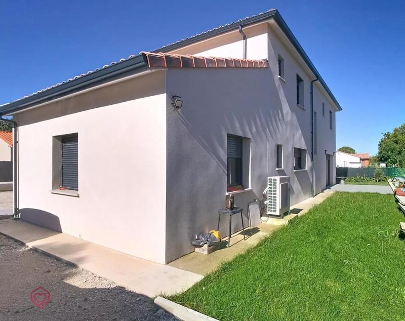 Maison - 137 m² - 5 pièces