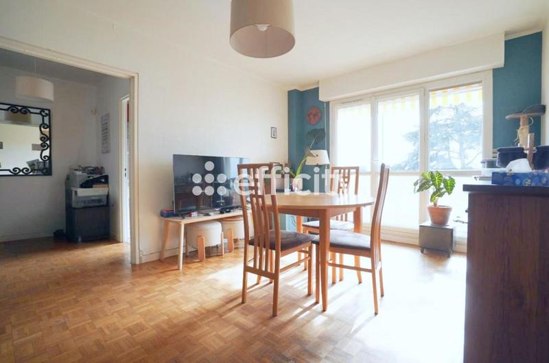 Appartement - 75 m² - 4 pièces