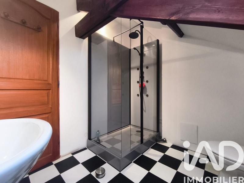 Maison - 170 m² - 5 pièces