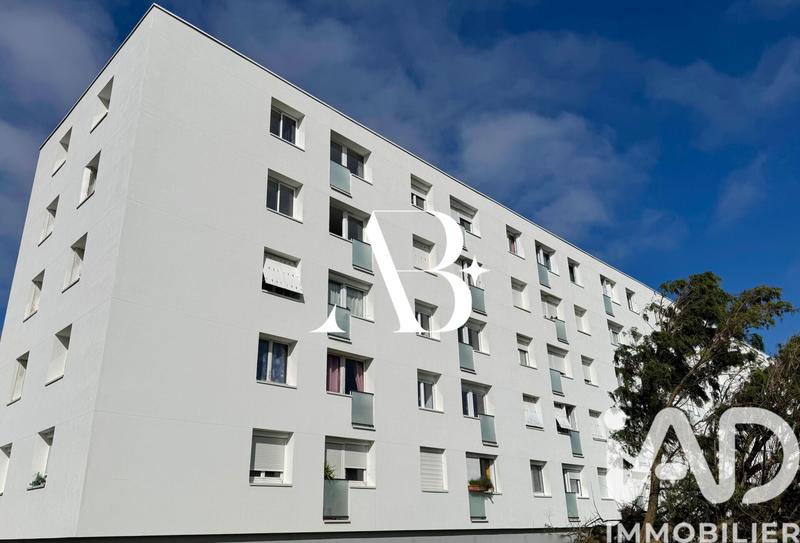 Appartement - 72 m² - 5 pièces