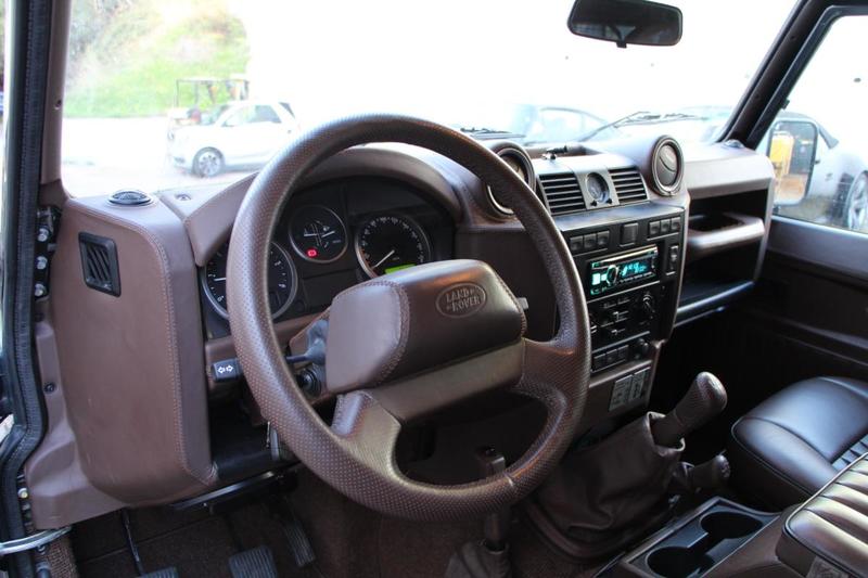 Land Rover Defender 110 Hard Top Mark III E