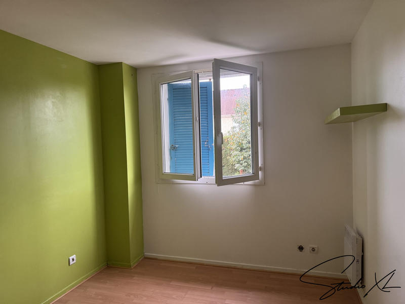 Maison traditionnelle - 121 m² - 7 pièces