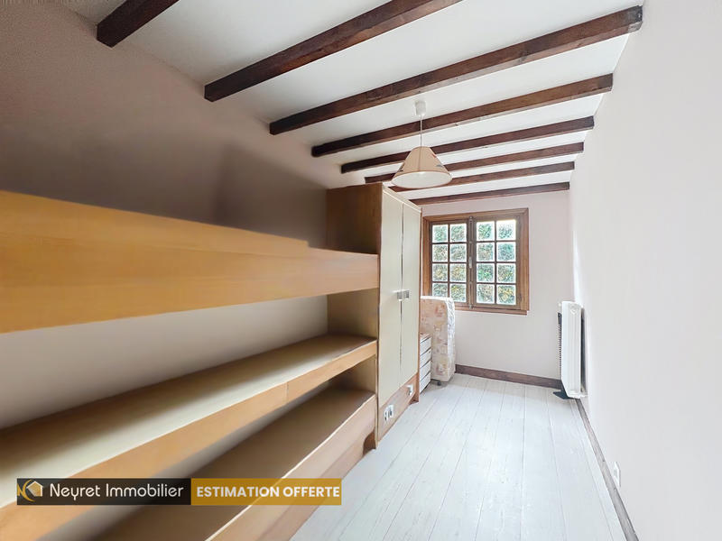 Maison - 170 m² - 7 pièces