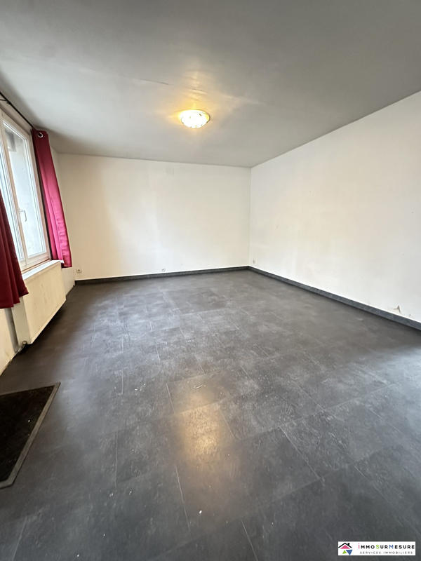 Maison - 91 m² - 5 pièces