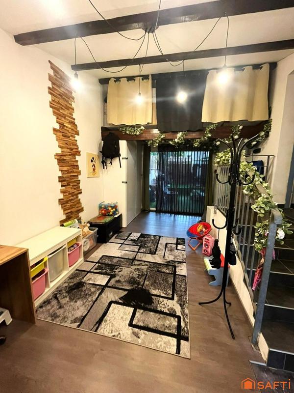 Appartement - 84 m² - 4 pièces