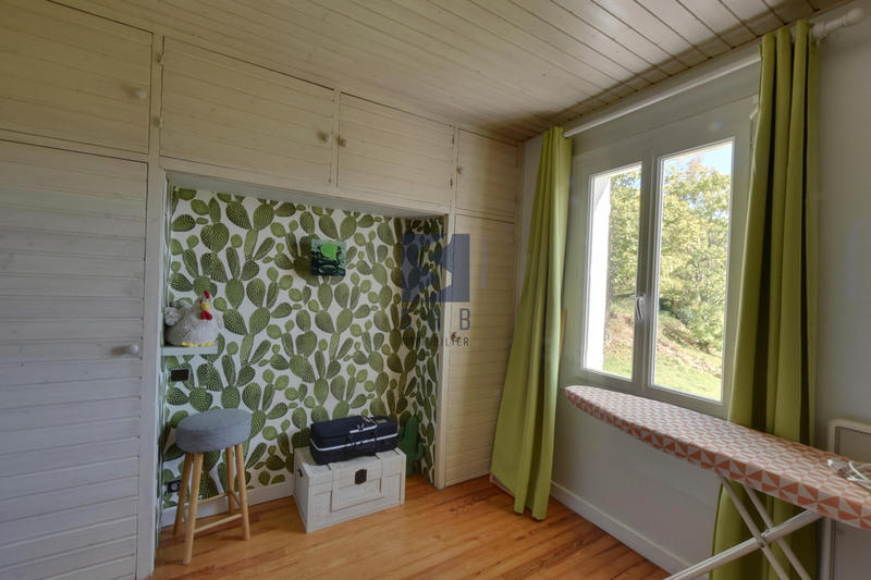 Maison - 140 m² - 6 pièces