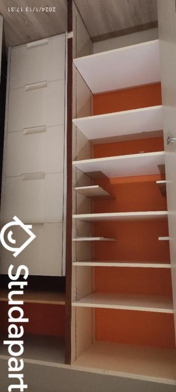 Chambre - 14 m² - 1 pièce