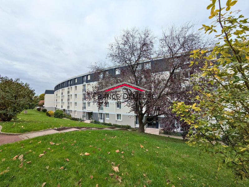 Appartement - 63 m² - 4 pièces