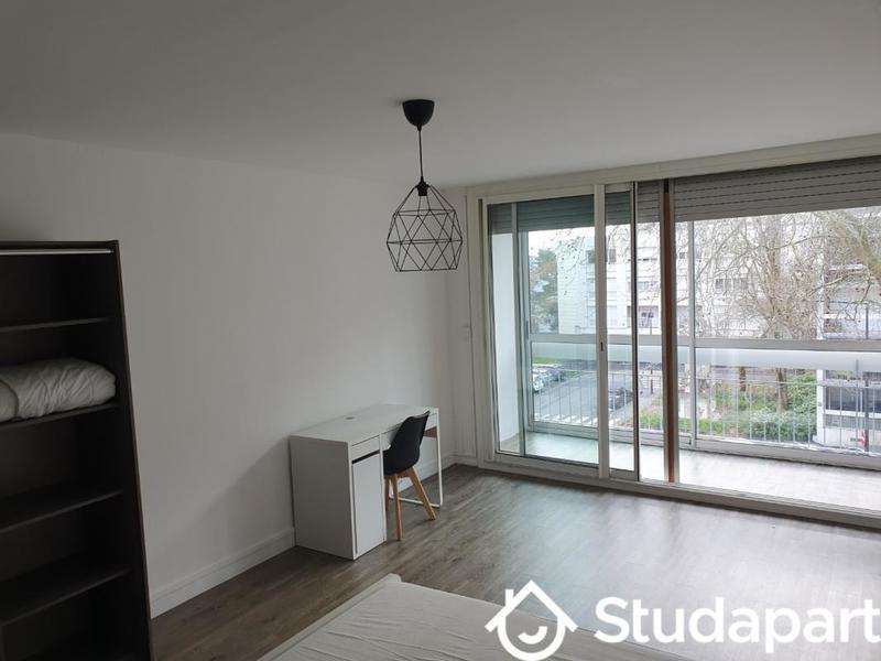 Chambre - 15 m² - 1 pièce