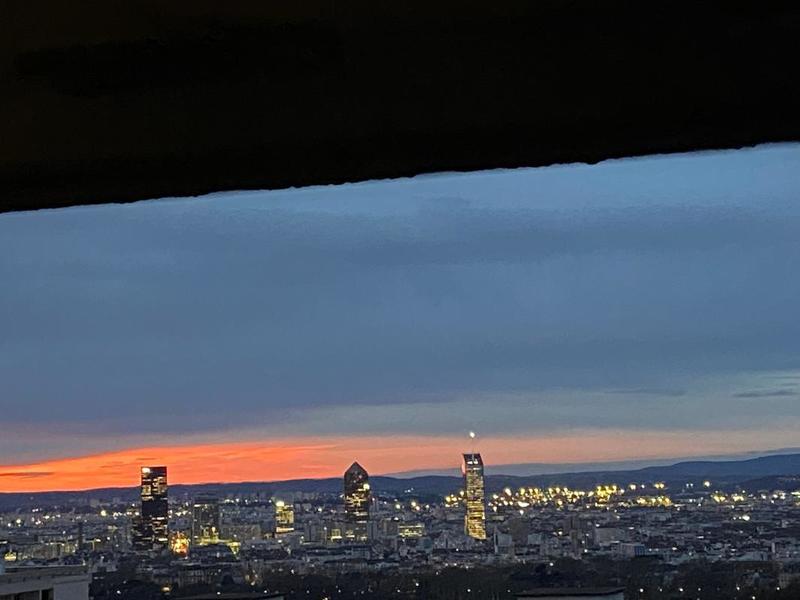 Appartement - 58 m² - 2 pièces