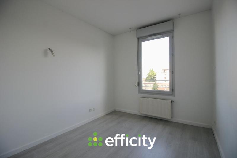 Appartement - 80 m² - 3 pièces