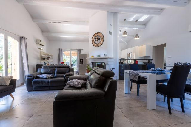 Maison - 160 m² - 7 pièces