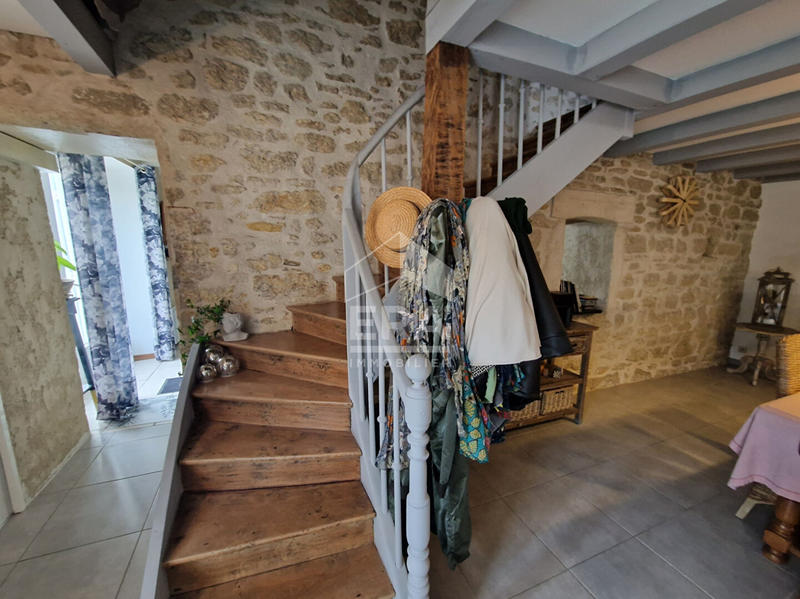 Maison - 157 m² - 5 pièces