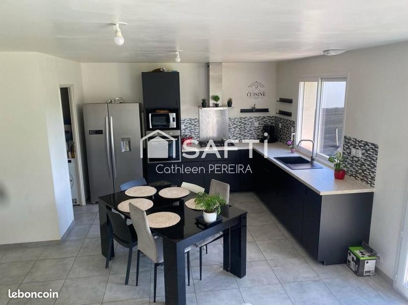 Maison - 107 m² - 5 pièces