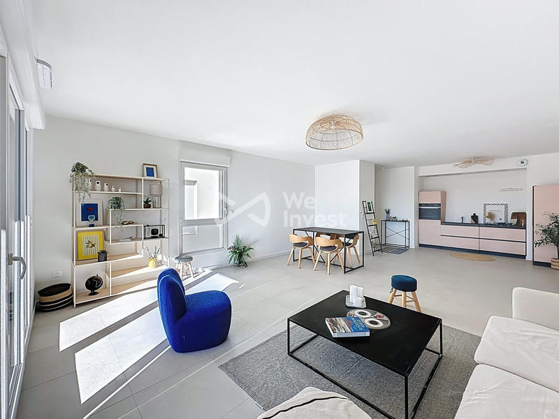 Appartement - 125 m² - 5 pièces