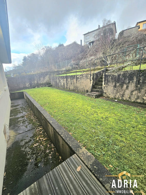 Maison - 102 m² - 6 pièces