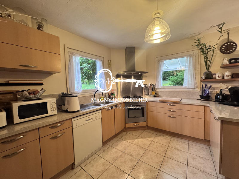 Maison traditionnelle - 100 m² - 4 pièces