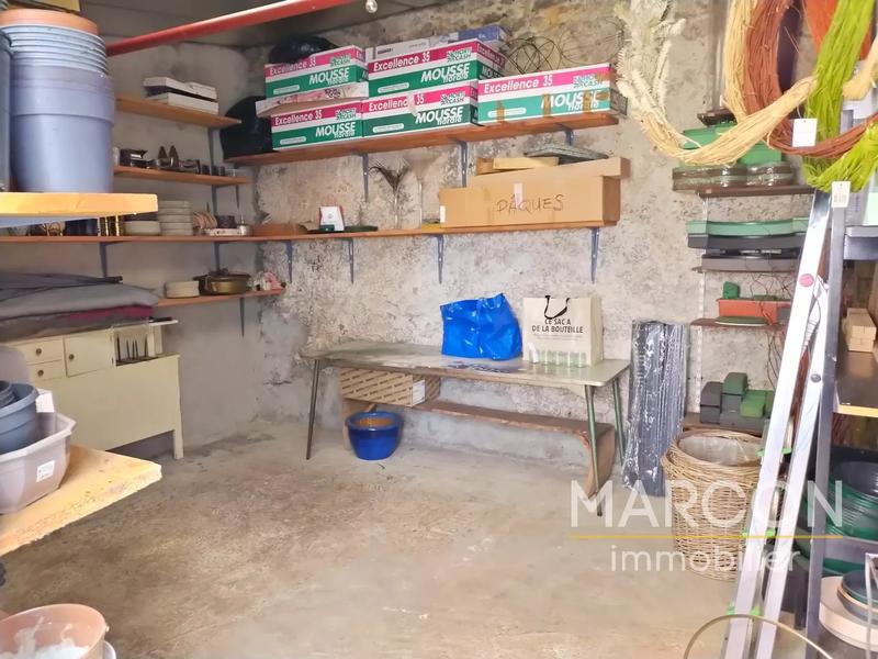 Immeuble - 2 pièces