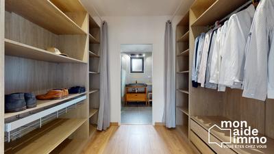 Maison - 169 m² - 8 pièces