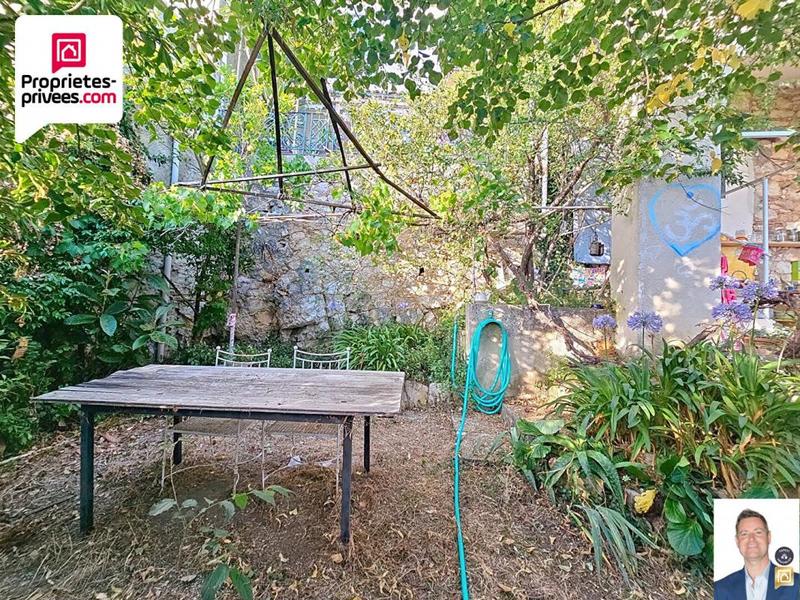 Maison - 150 m² - 8 pièces