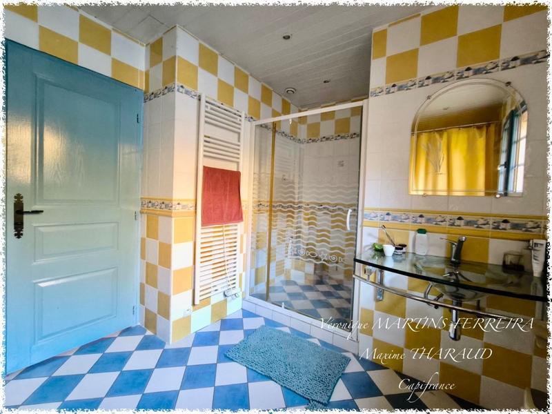 Maison - 192 m² - 5 pièces