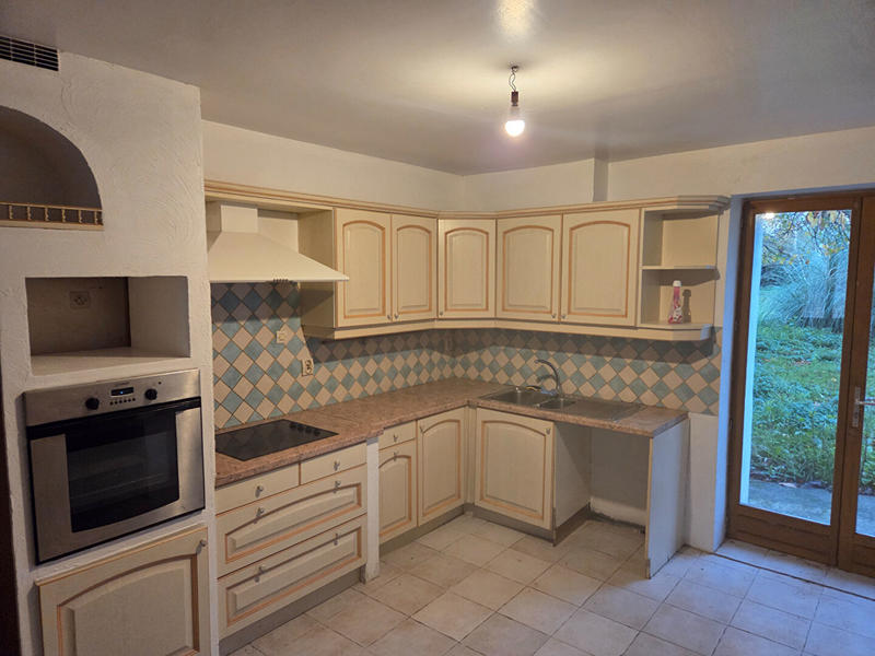 Maison - 173 m² - 9 pièces