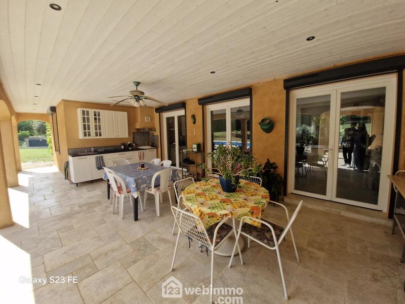 Villa - 132 m² - 6 pièces