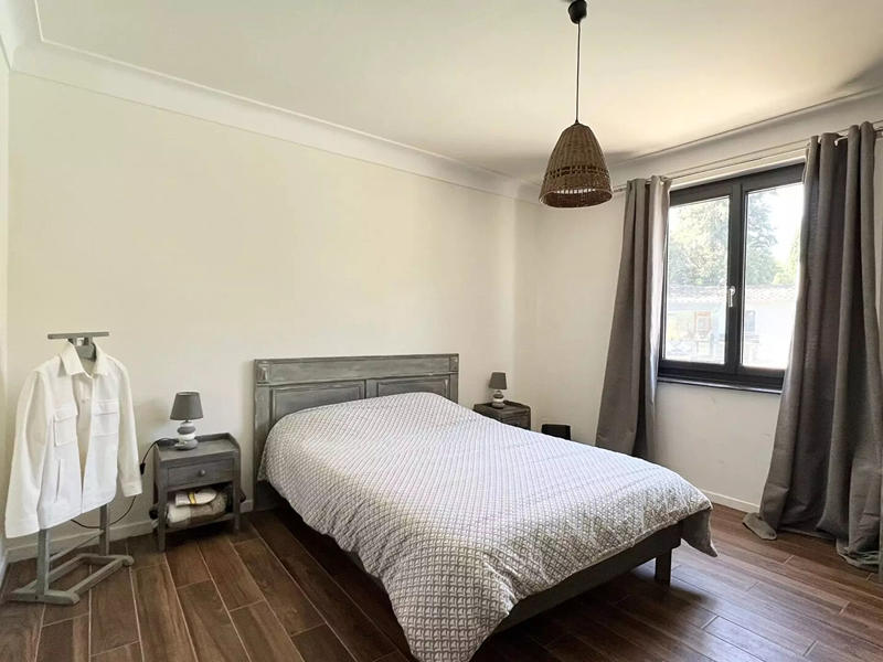 Maison - 203 m² - 5 pièces