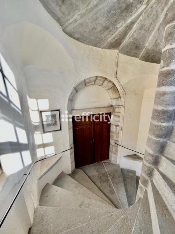 Immeuble - 350 m² - 15 pièces