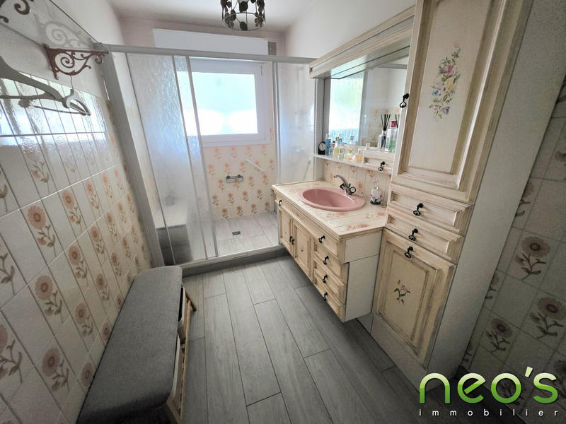 Maison traditionnelle - 104 m² - 5 pièces