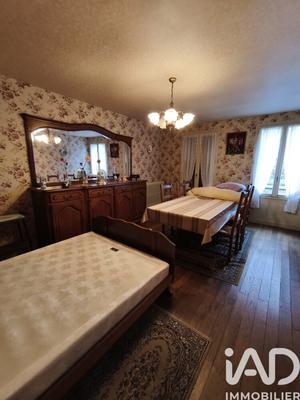 Maison - 147 m² - 7 pièces