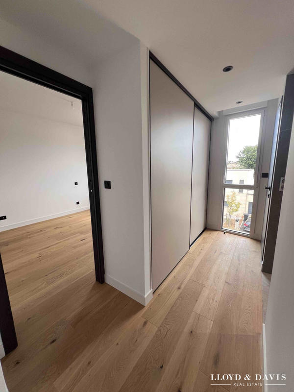 Appartement - 120 m² - 4 pièces